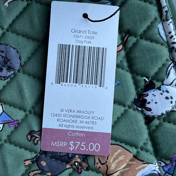 🆕VERA BRADLEY Grand Tote Dog Park Pattern Green Shoulder Straps Interior Pocket - Picture 7 of 10